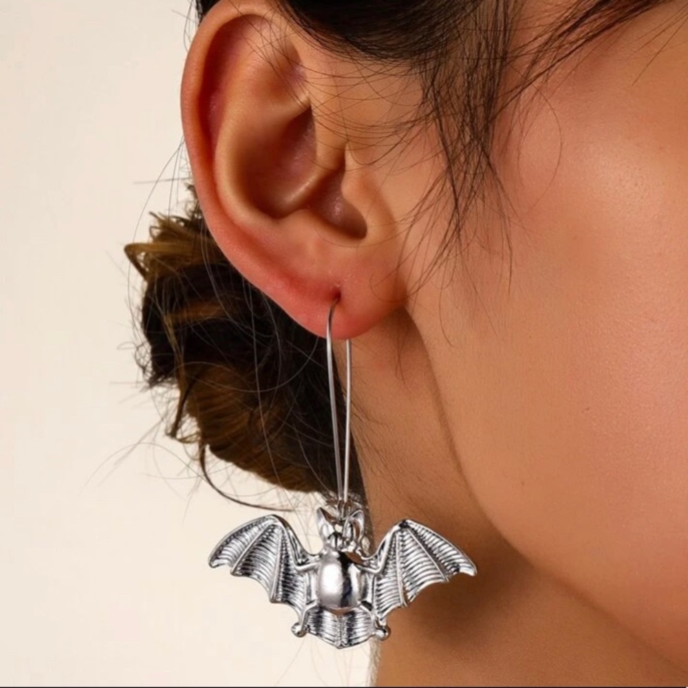 Bat 🦇 Halloween Earrings
